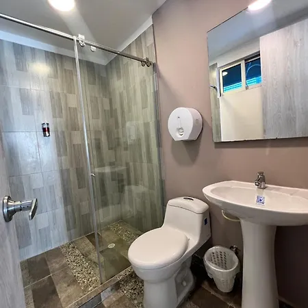 Aparta Estudio En El Edificio Bahia 79 Apartasuites Apartamento