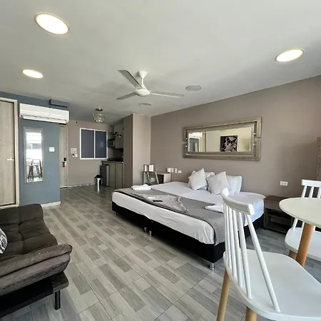 Aparta Estudio En El Edificio Bahia 79 Apartasuites * Cartagena