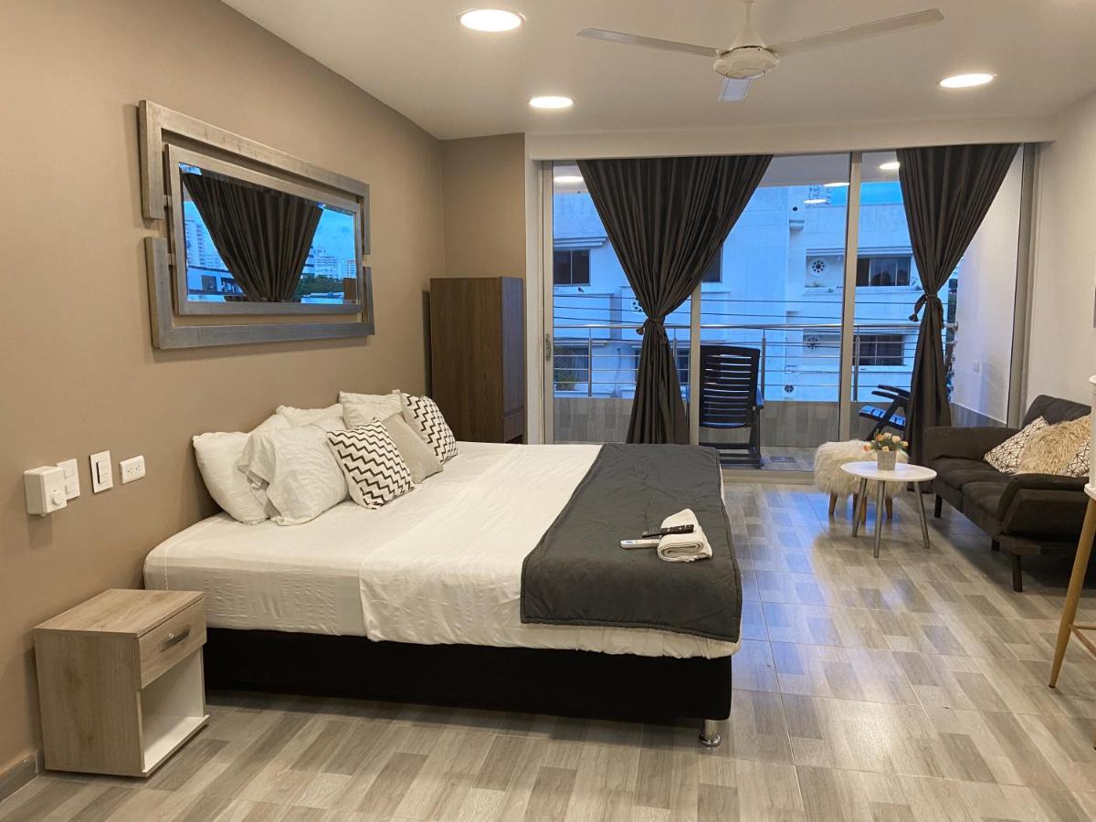 Aparta Estudio En El Edificio Bahia 79 Apartasuites *