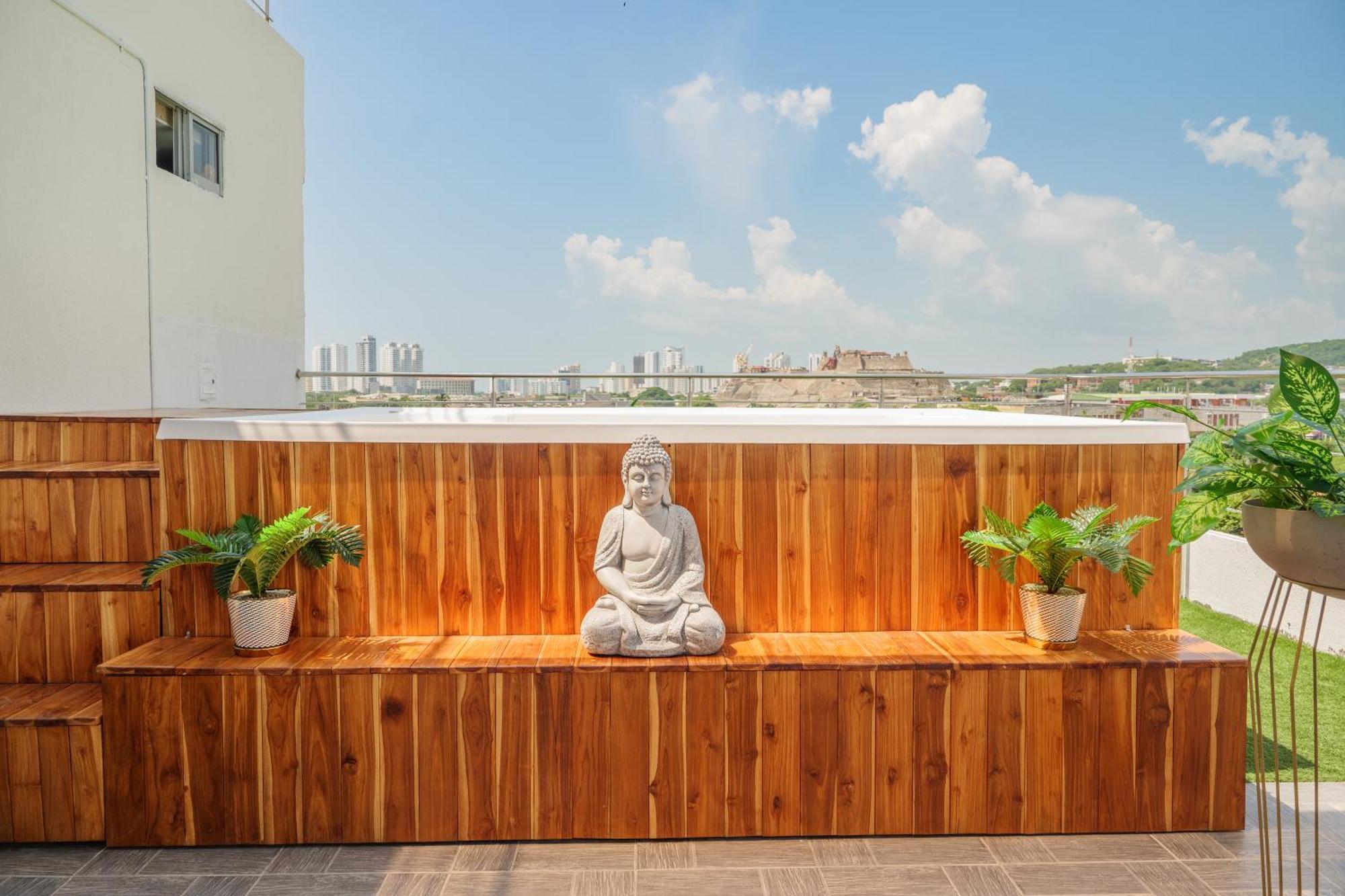 Aparta Estudio En El Edificio Bahia 79 Apartasuites Apartamento