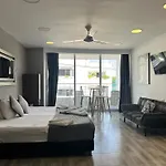 Aparta Estudio En El Edificio Bahia 79 Apartasuites